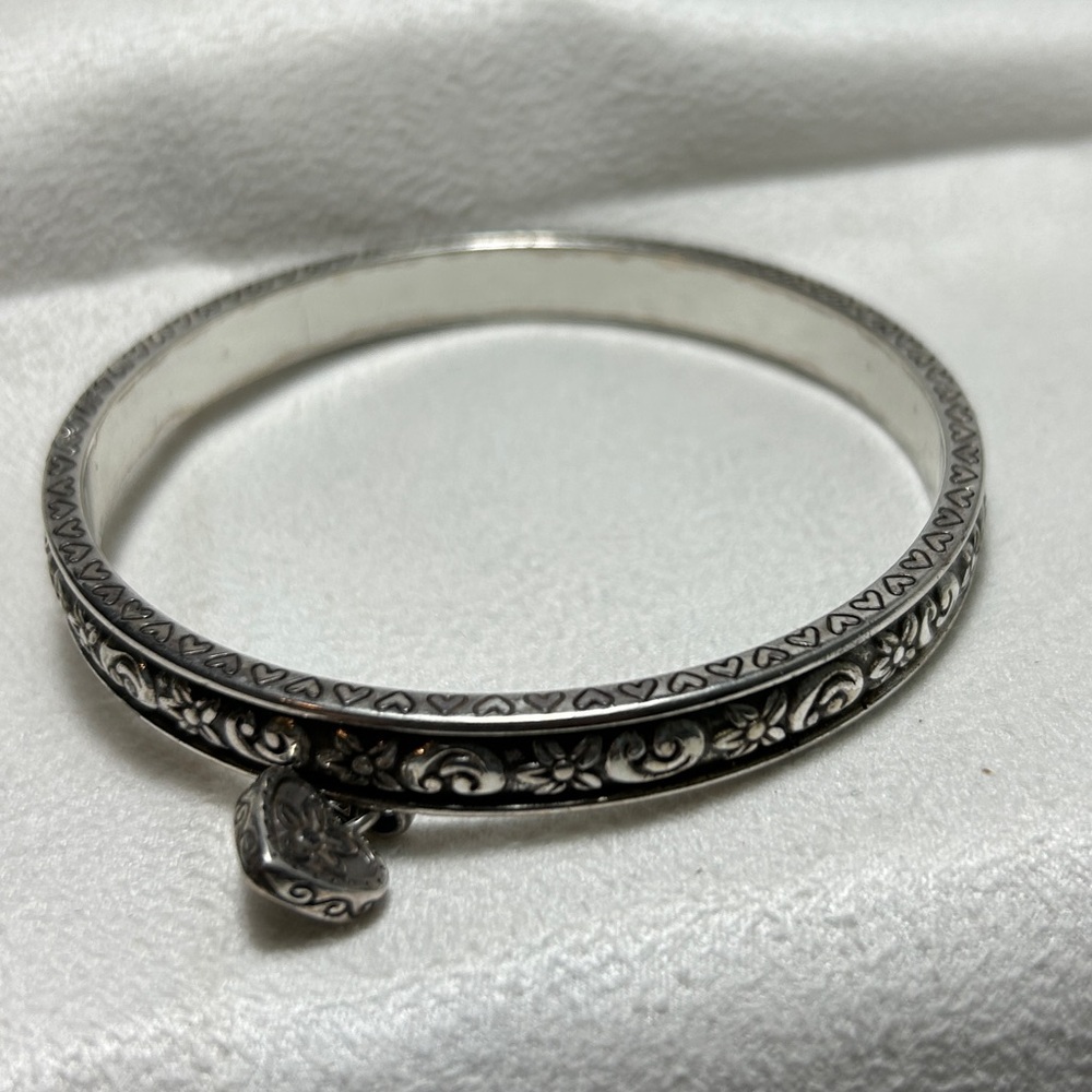 Brighton Etched Floral Bangle Bracelet with Small Heart Charm Silver Plated - Picture 10 of 13